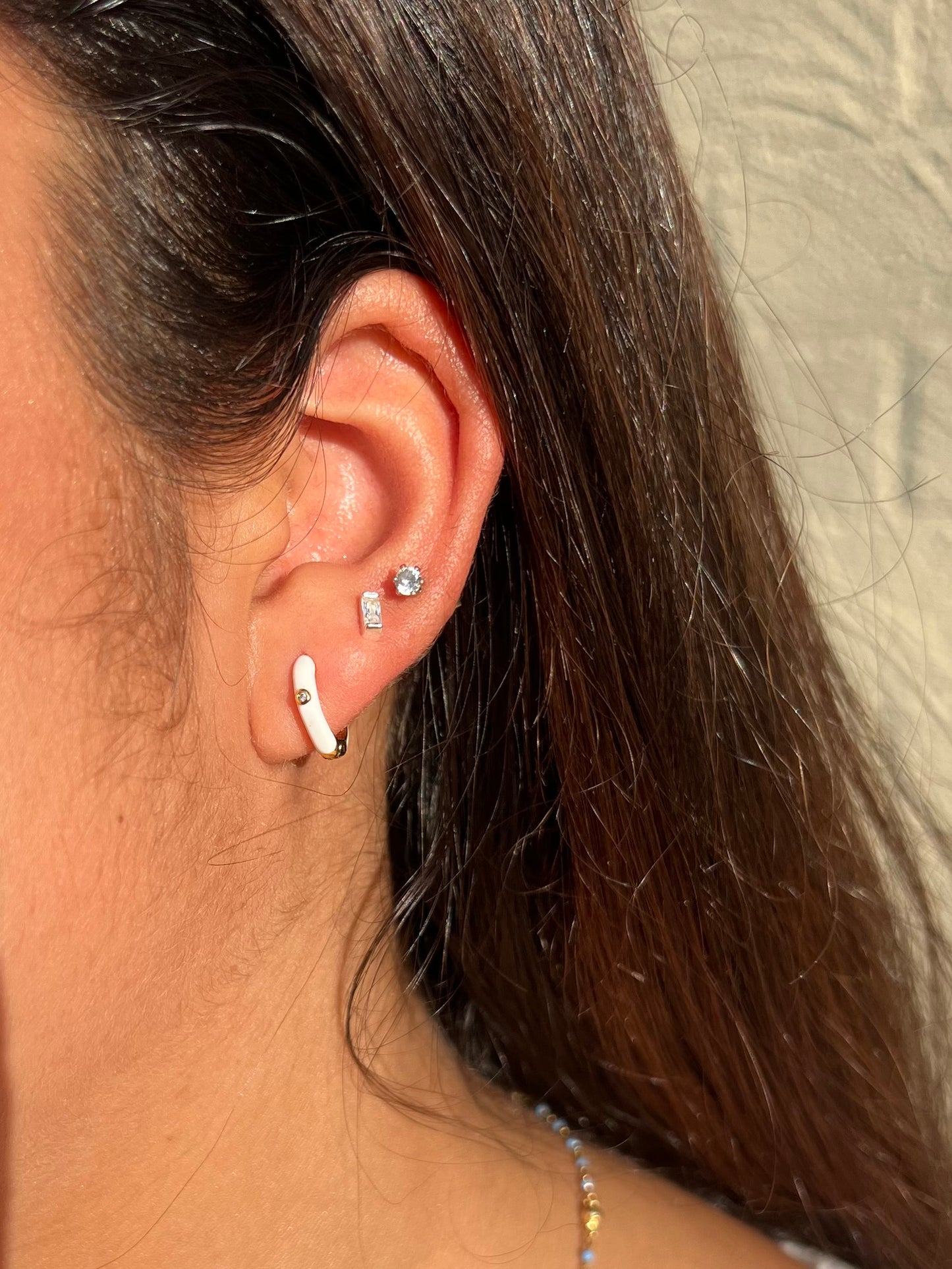 Lily Earring White
