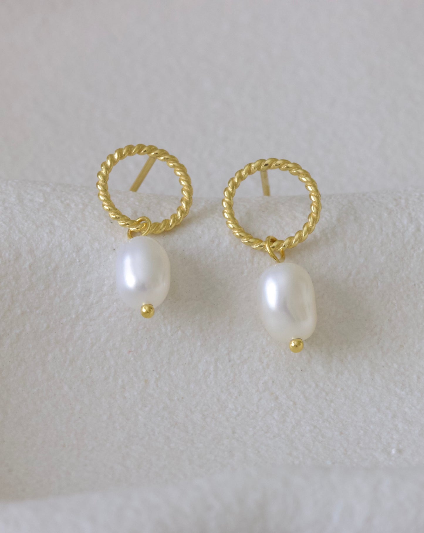 Daisy Earrings
