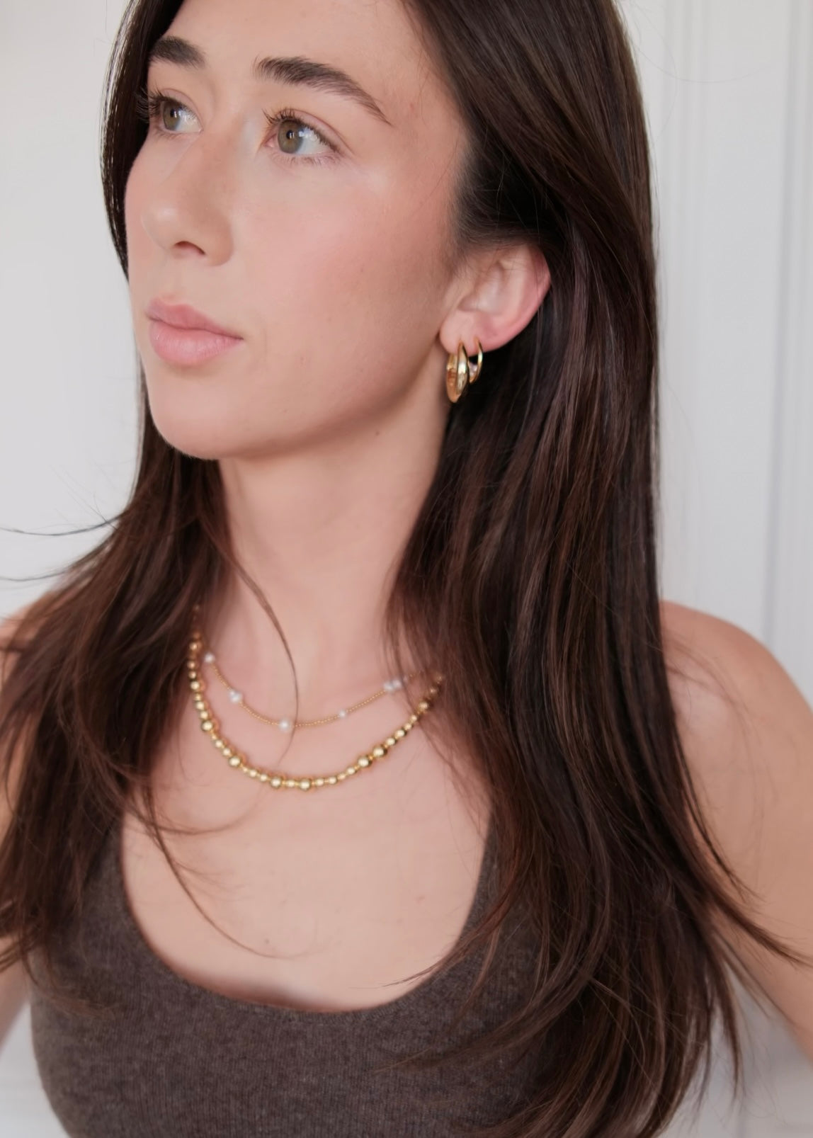 The Cleo Medium Hoop | Gold